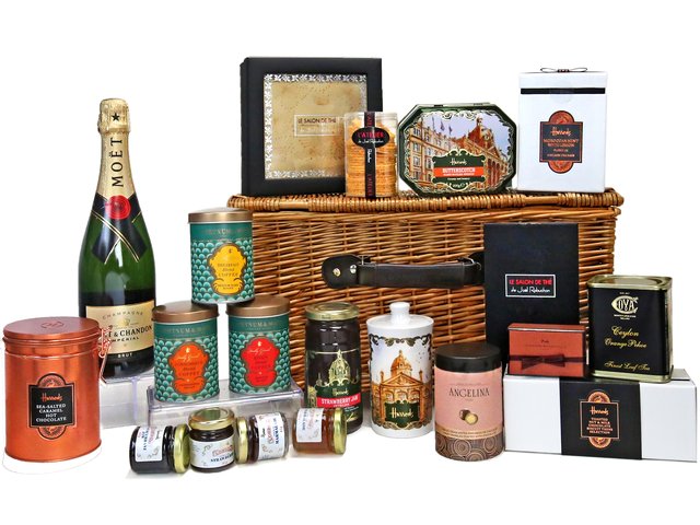 Wine n Food Hamper - Harrods deluxe food hamper  - TNP0412B1 Photo